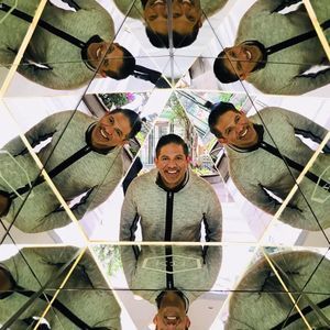 Meet your Posher, Rj